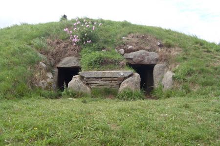 Les tombes pr�historiques